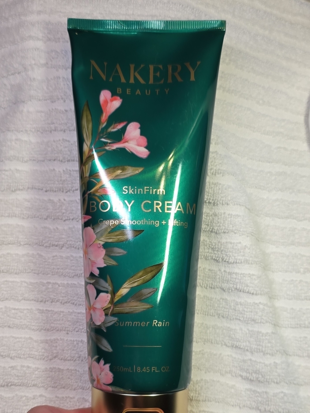 Nakery Beauty SkinFirm Body Cream - Green (Summer Rain)